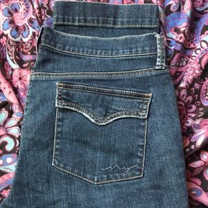 New York & Company Capris